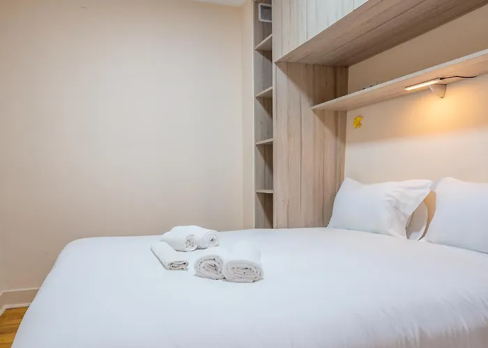 Apartament Downtown Arch - Ac & Wifi