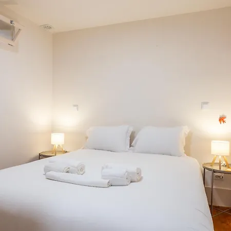 Downtown Arch - Ac & Wifi Apartment