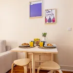 Downtown Arch - Ac & Wifi Apartment *