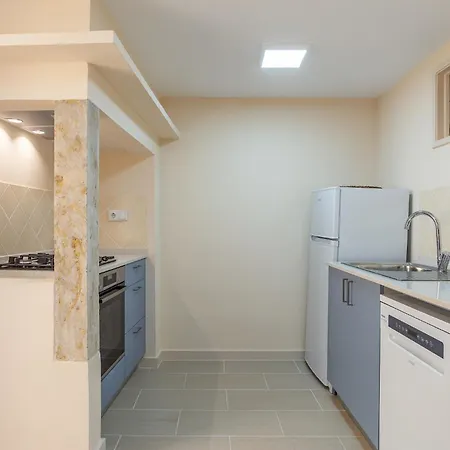 Downtown Arch - Ac & Wifi Apartment *