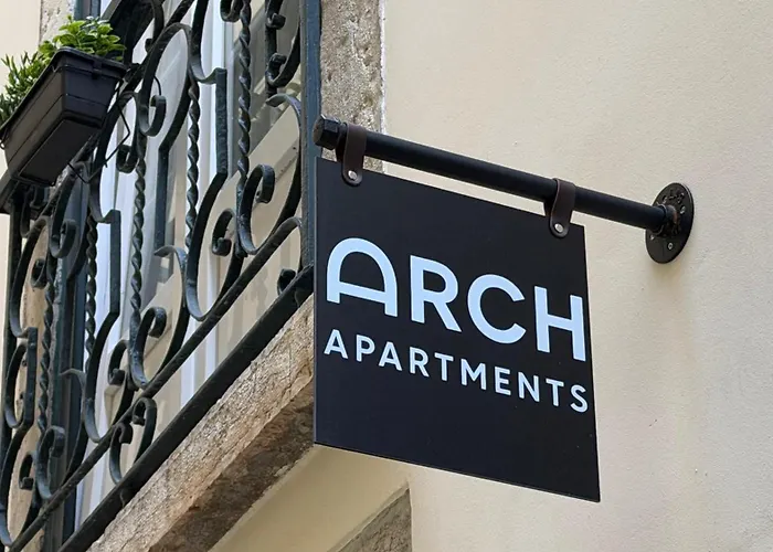 Apartment Downtown Arch - Ac & Wifi